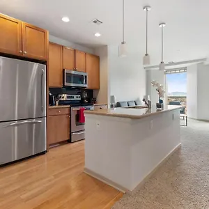 Apartment Luxury 30 Day Denver